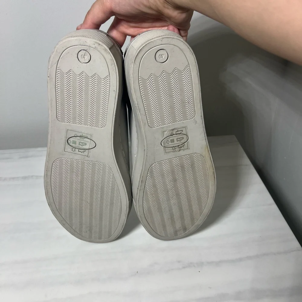 ALDO grey‎ women’s sneakers size 9/40